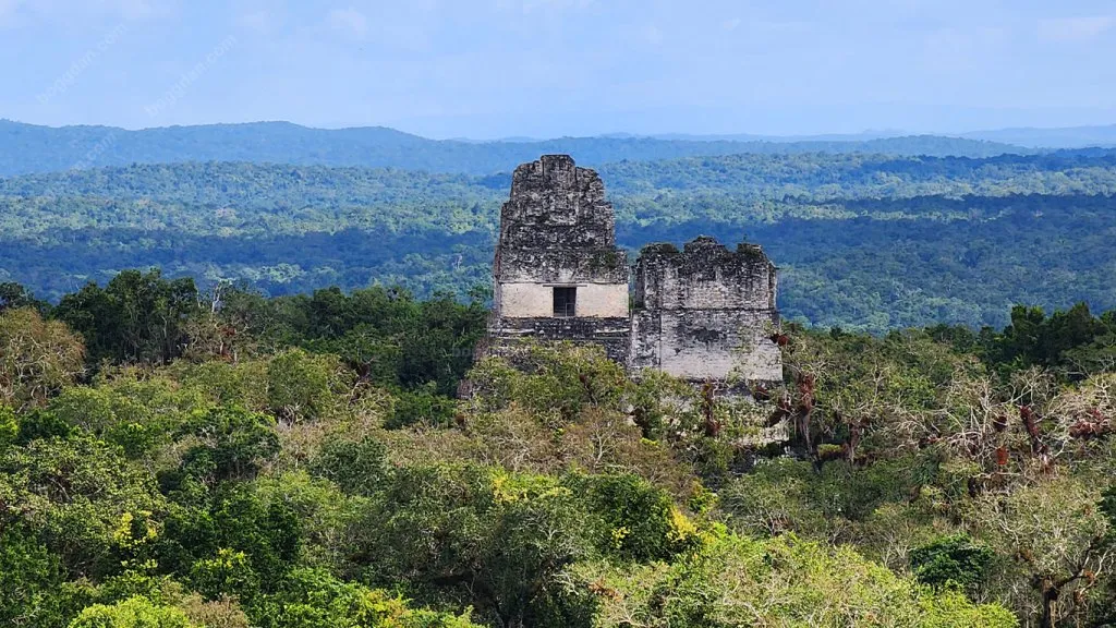 Templo I y Templo II de Tikal
